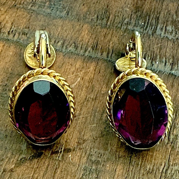 Carla Jewelry - Vintage Carla 1/20 14K Gold-Filled Clip-On Earrings Purple Glass Stone